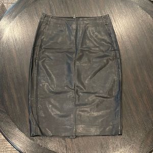 The Limited Leather Skirt (4)